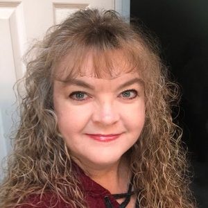 Meet your Posher, Paula